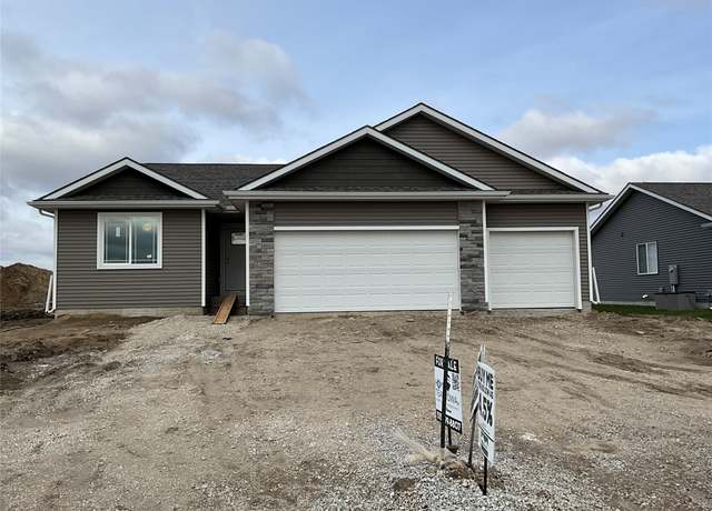 Property at 2704 NW Boulder Point Pl, Ankeny, IA 50023, 3 beds, 2 baths