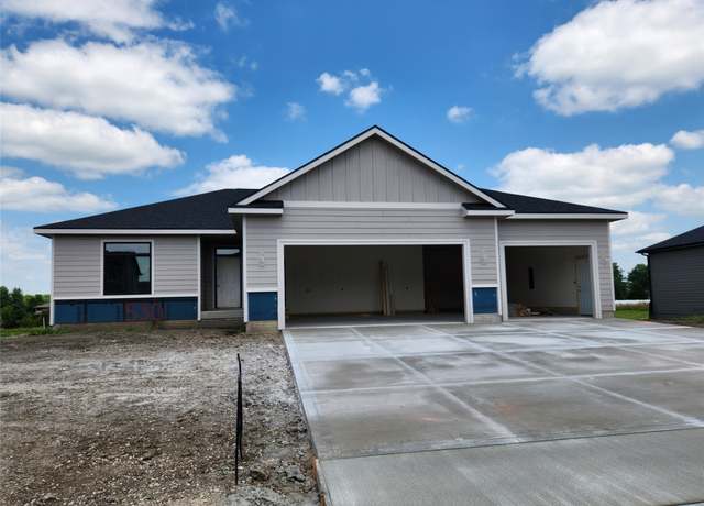 Property at 530 Walnut Dr, Huxley, IA 50124, 4 beds, 3 baths