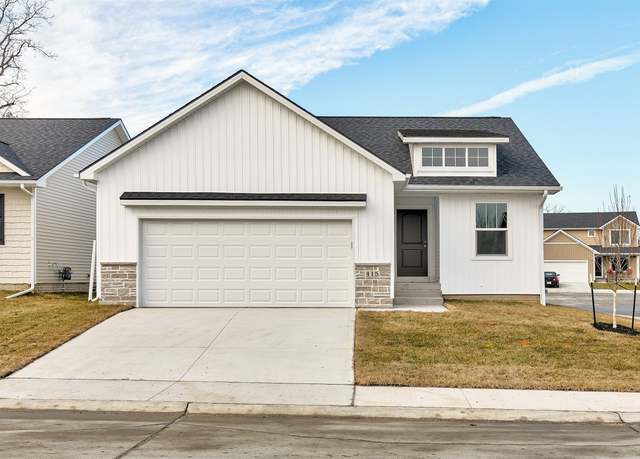 Property at 415 Commons Dr, Carlisle, IA 50047, 4 beds, 2.5 baths