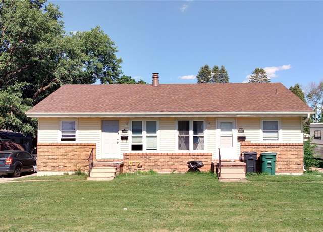Property at 1005 SE Belmont Dr, Ankeny, IA 50021, 4 beds, 2 baths