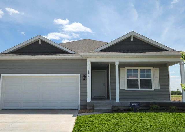 Property at 3323 12th Ave SW, Altoona, IA 50009, 4 beds, 3 baths