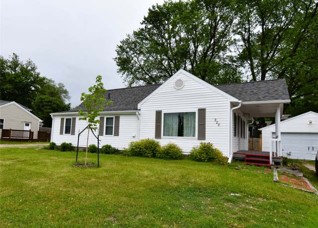 Property at 228 S Dakota Ave, Ames, IA 50014, 2 beds, 2 baths