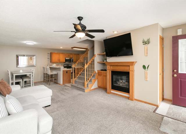 Property at 1413 SE Delaware Ave #3, Ankeny, IA 50021, 2 beds, 1.5 baths