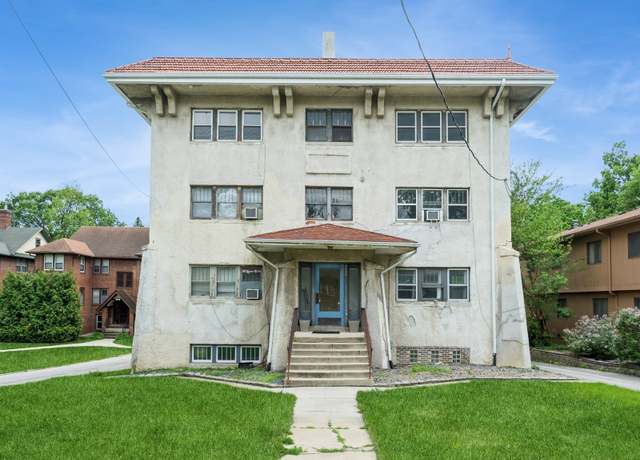 Property at 4000 University Ave #2, Des Moines, IA 50311, 1 bed, 1 bath