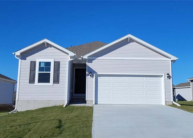 Property at 5637 153rd St, Urbandale, IA 50323, 4 beds, 3 baths