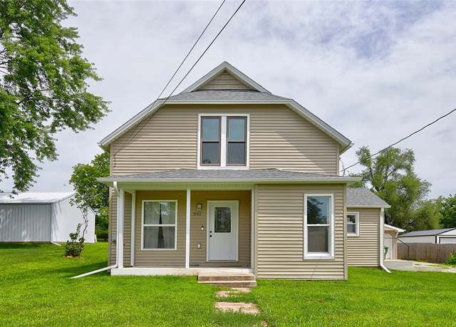 Property at 551 Long St, Patterson, IA 50218, 3 beds, 2 baths