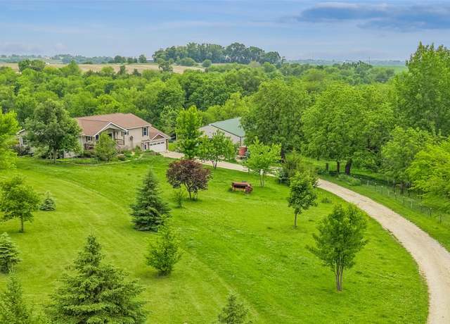 Property at 1634 170th St, Winterset, IA 50273, 4 beds, 3 baths