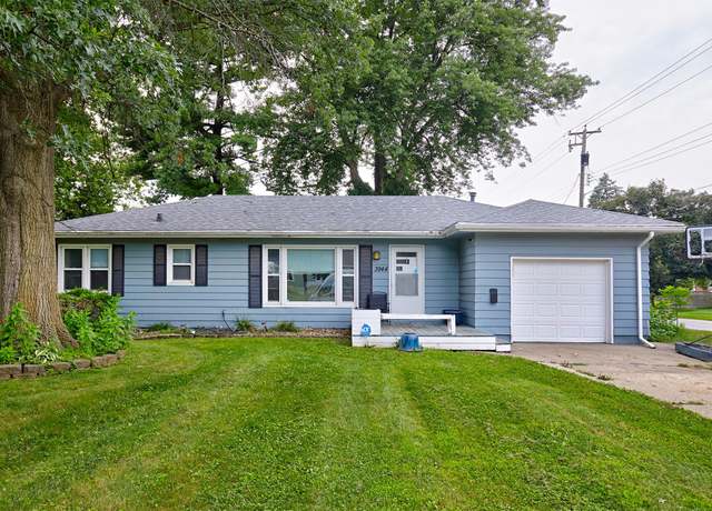 Property at 3944 42nd St, Des Moines, IA 50310, 3 beds, 2 baths