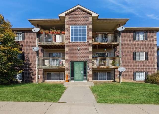 Property at 5924 Sutton Pl #8, Urbandale, IA 50322, 2 beds, 2 baths