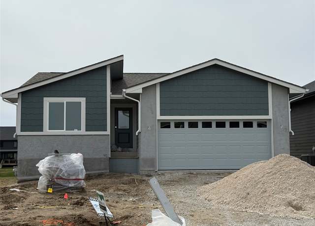 Property at 18350 Alpine Dr, Clive, IA 50325, 3 beds, 2 baths