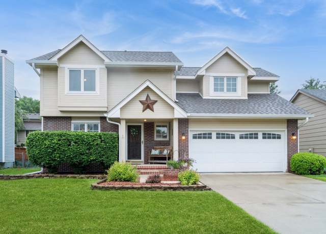 Property at 4842 Meadow Valley Dr, West Des Moines, IA 50265, 3 beds, 3 baths
