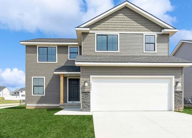 Property at 2901 Yordi Dr, Norwalk, IA 50211, 4 beds, 2.5 baths