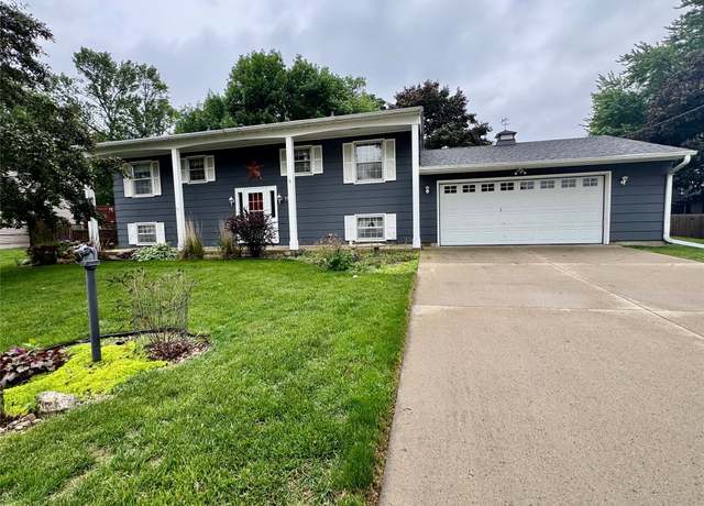 Property at 19 Sunset View Dr, Clear Lake, IA 50428, 4 beds, 2 baths
