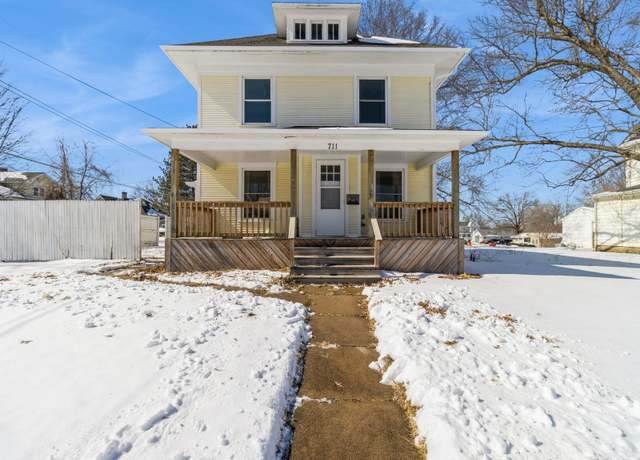 Property at 711 S 8th St, Chariton, IA 50049, 3 beds, 1.5 baths