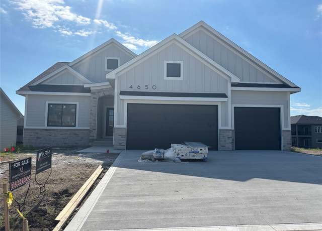 Property at 4650 178th St, Urbandale, IA 50323, 4 beds, 3 baths