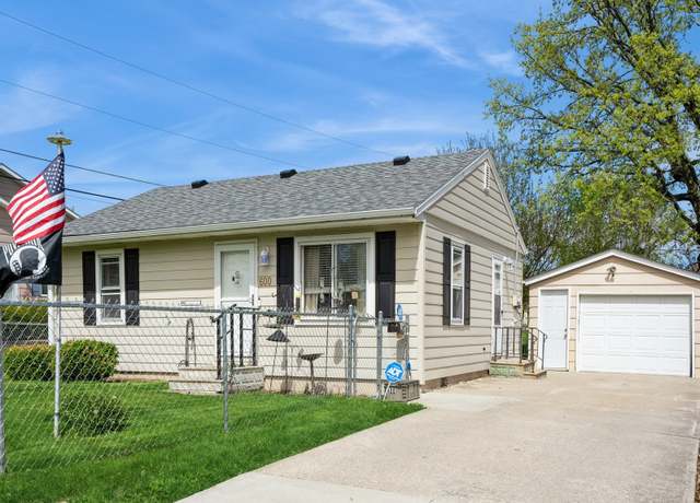 Property at 600 E 23rd St S, Newton, IA 50208, 2 beds, 1 bath