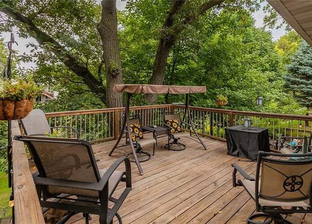 Property at 3302 SW Edgewood Ln, Ankeny, IA 50023, 3 beds, 3.5 baths