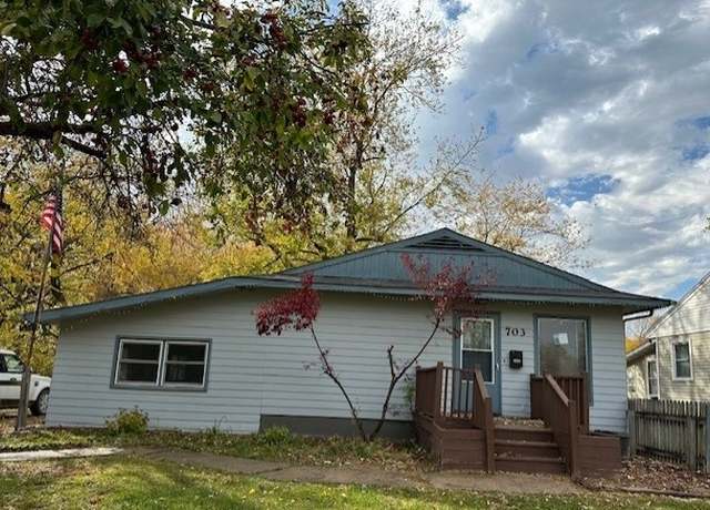Property at 703 Mckinley Ave, Ottumwa, IA 52501, 2 beds, 1 bath