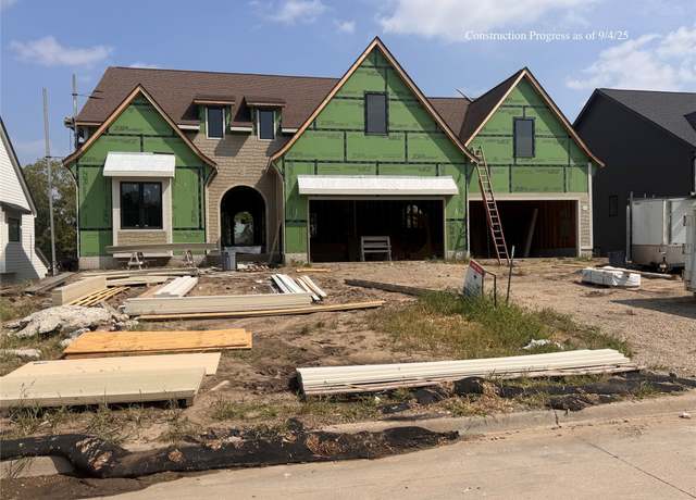 Property at 8027 NW 106th Ct, Johnston, IA 50131, 4 beds, 4 baths