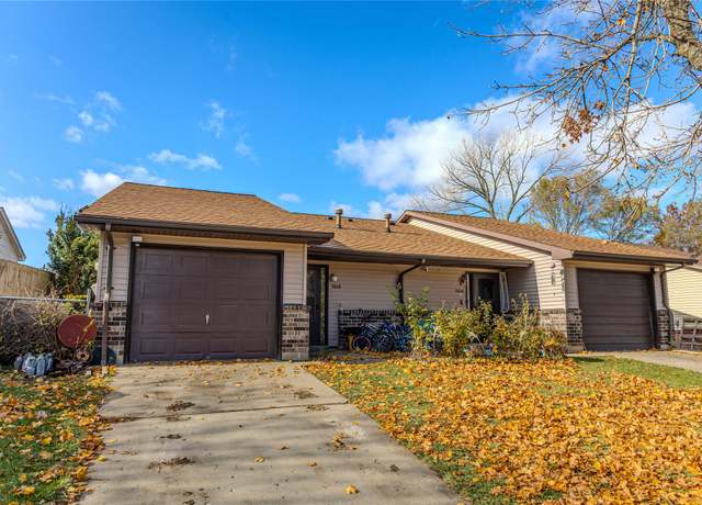 Property at 3616-3618 SE 11th St, Des Moines, IA 50315, 4 beds, 2 baths