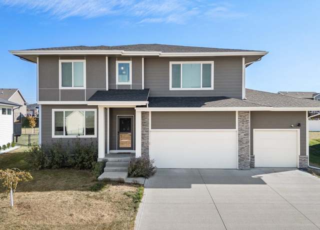 Property at 355 NW Gracewood Dr, Waukee, IA 50263, 4 beds, 2.5 baths
