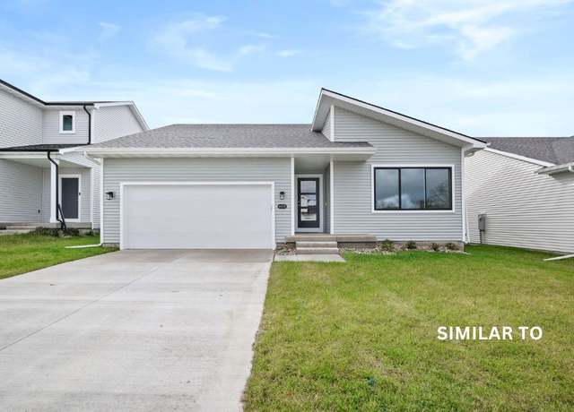 Property at 4404 Honey Bee Rdg, Des Moines, IA 50317, 3 beds, 2 baths