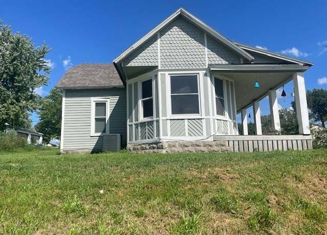 Property at 223 S Central Ave, Lacona, IA 50139, 2 beds, 1 bath
