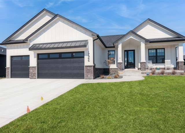 Property at 17965 Hammontree Cir, Clive, IA 50325, 5 beds, 3 baths