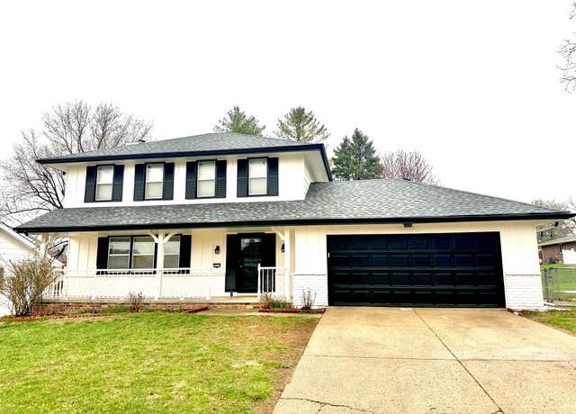 Property at 7613 Prairie Ave, Urbandale, IA 50322, 4 beds, 2.5 baths
