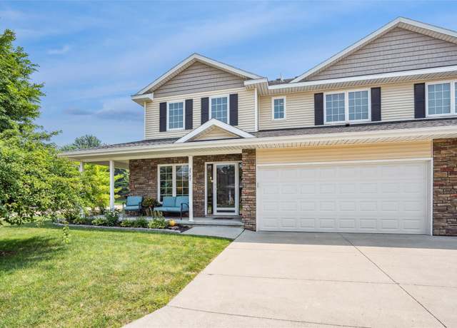 Property at 2747 NW 154th Ct, Clive, IA 50325, 2 beds, 2.5 baths