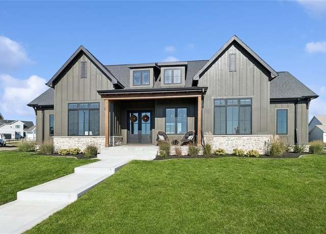 Property at 1517 SW Des Moines St, Ankeny, IA 50023, 5 beds, 4.5 baths