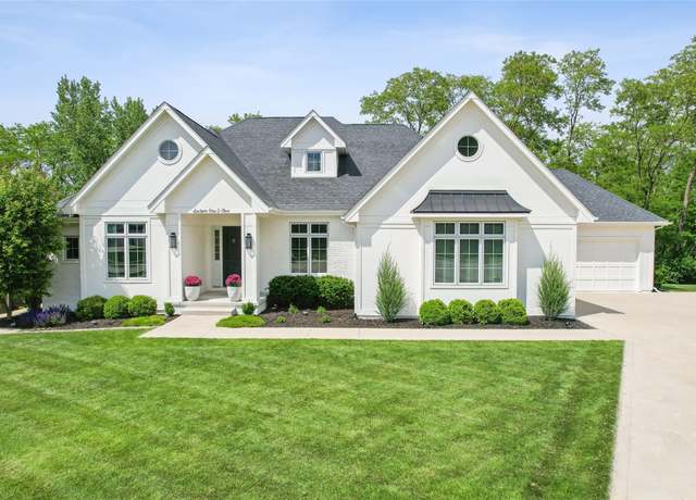 Property at 16105 Sharon Ct, Urbandale, IA 50323, 4 beds, 4.5 baths