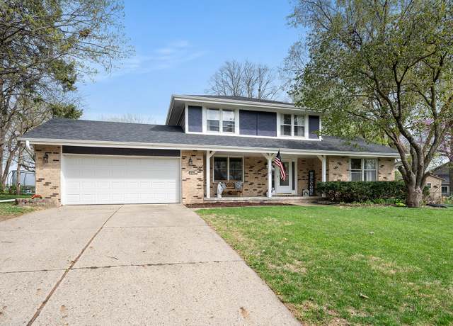 Property at 1035 Clared Cir, West Des Moines, IA 50266, 4 beds, 2.5 baths