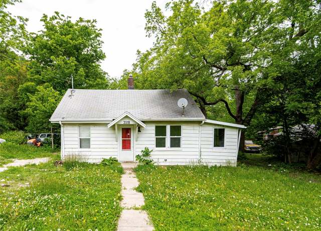 Property at 3518 Easton Blvd, Des Moines, IA 50317, 2 beds, 1 bath