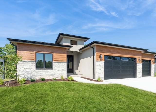 Property at 741 Richland Ct, Van Meter, IA 50261, 4 beds, 3.5 baths