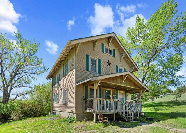 Property at 9044 Nevada St, Indianola, IA 50125, 3 beds, 2 baths