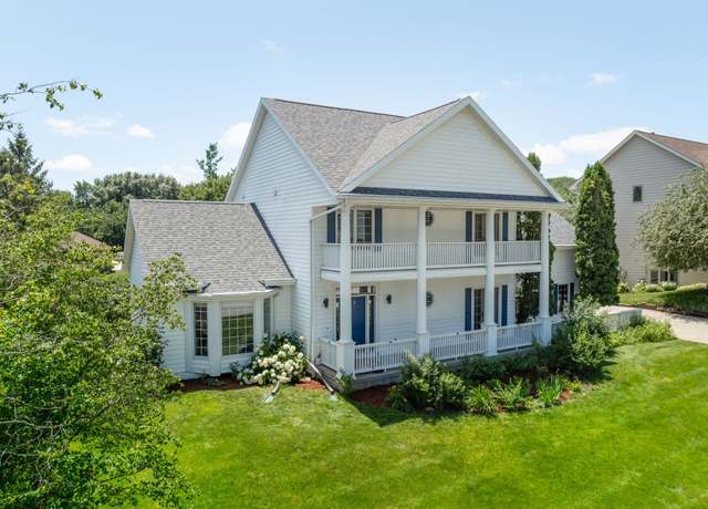Property at 3124 Greenwood Rd, Ames, IA 50014, 5 beds, 3.5 baths