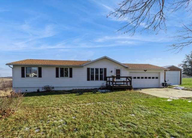 Property at 202 School St, Deep River, IA 52222, 3 beds, 2.5 baths