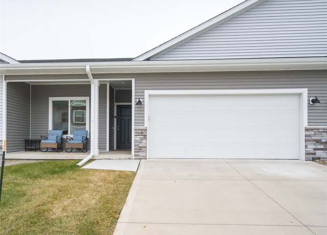 Property at 9680 Crestview Dr, West Des Moines, IA 50266, 2 beds, 2 baths