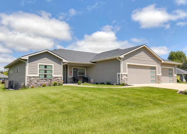 Property at 2741 NW 82nd Ave, Ankeny, IA 50023, 4 beds, 2.5 baths