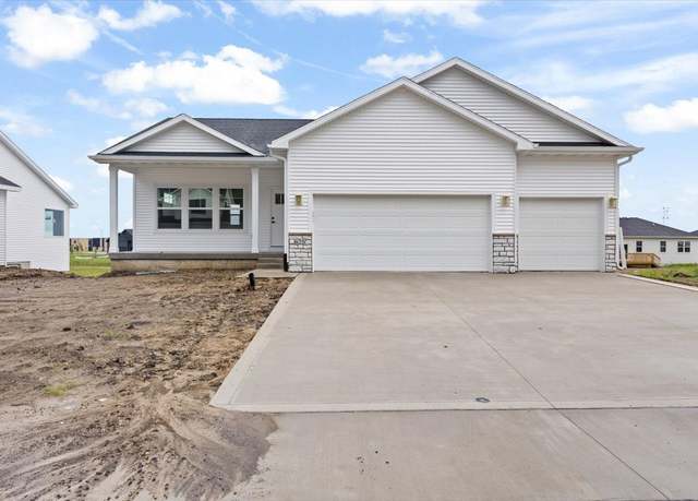 Property at 625 NW Georgetown Dr, Waukee, IA 50263, 4 beds, 3 baths