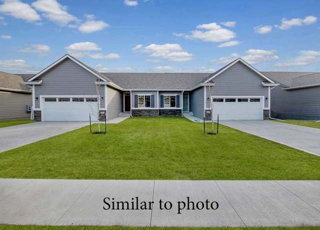 Property at 2813 3rd Ave SE, Altoona, IA 50009, 3 beds, 3 baths