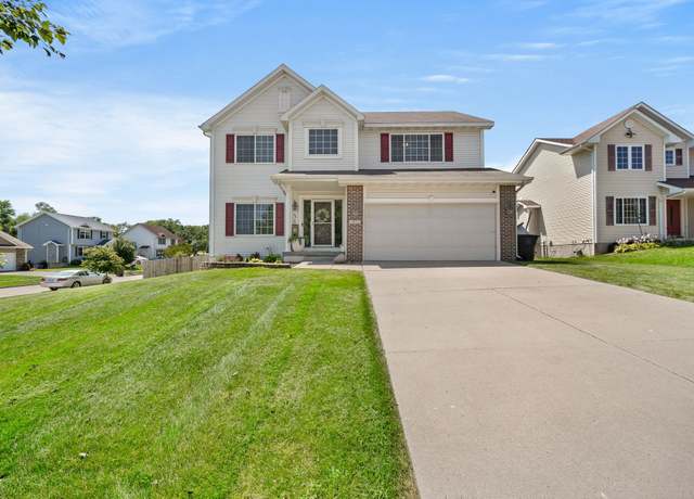 Property at 5812 SE 31st Ct, Des Moines, IA 50320, 5 beds, 3.5 baths