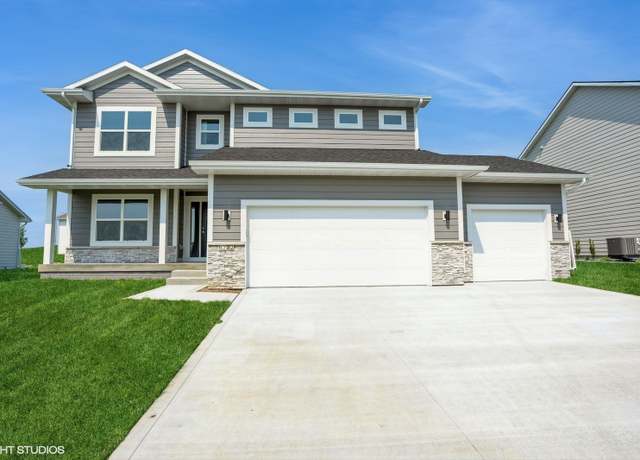 Property at 6732 Bright St, Johnston, IA 50131, 5 beds, 4 baths