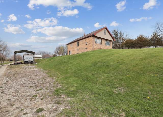Property at 15543 Briggs St, Carlisle, IA 50047, 4 beds, 2 baths