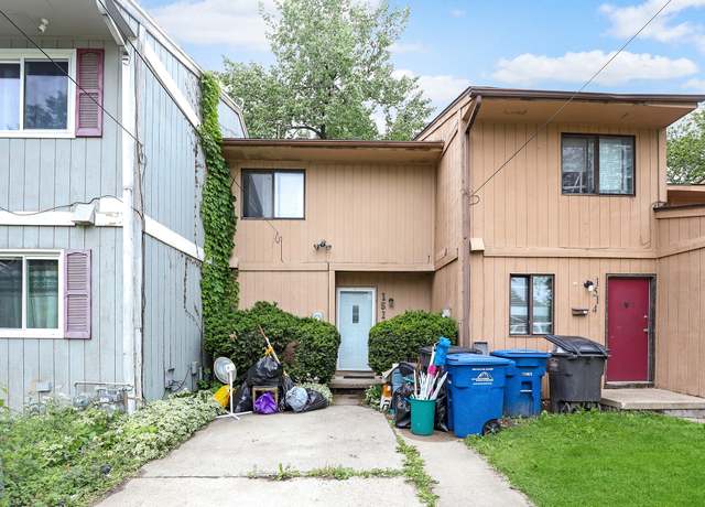 Property at 1512 Stewart St, Des Moines, IA 50316, 2 beds, 1 bath