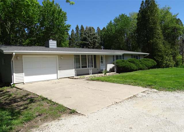 Property at 32141 Meadow Rd, Adel, IA 50003