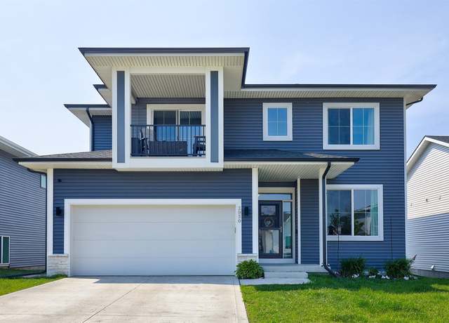 Property at 2930 Kestrel St, Norwalk, IA 50211, 4 beds, 3 baths