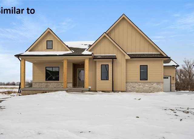 Property at 211 SW 18th St, Ankeny, IA 50023, 4 beds, 3 baths