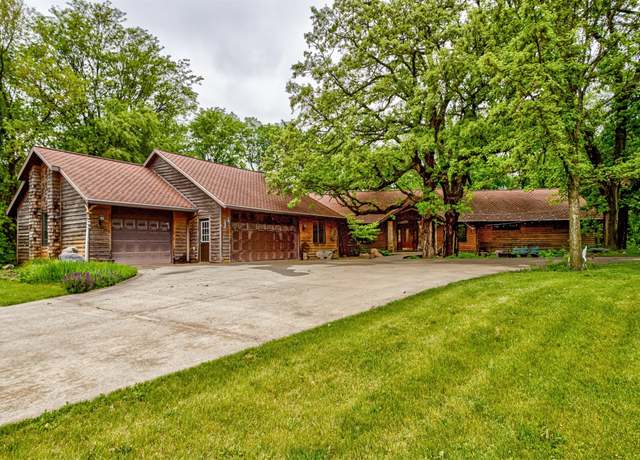 Property at 12641 Oakview Heights Dr, Story City, IA 50248, 4 beds, 3 baths